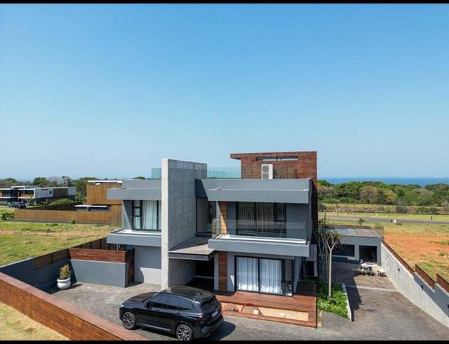 6 BEDROOM HOUSE FOR SALE IN UMHLANGA RIDGE